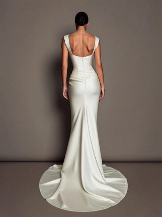 Made-to-measure Thea column in silk satin with a sweetheart cowl and an open back